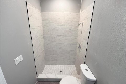Apartamento en alquiler en Lake Wales, Florida, 3 dormitorios, 93.37 m2 № 2231581 - foto 17