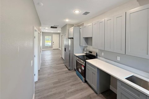 Apartamento en alquiler en Lake Wales, Florida, 3 dormitorios, 93.37 m2 № 2231581 - foto 11