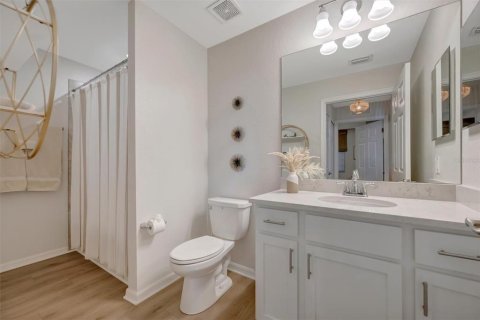 Condo in Bradenton, Florida, 2 bedrooms № 2214929 - photo 28