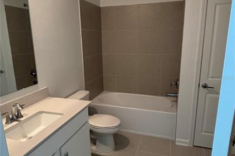 Villa ou maison à louer à Apopka, Floride: 3 chambres, 166.76 m2 № 2431123 - photo 25