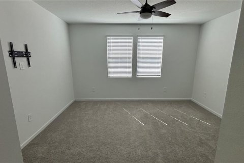 Villa ou maison à louer à Apopka, Floride: 3 chambres, 166.76 m2 № 2431123 - photo 17