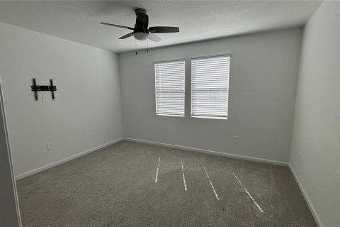 Villa ou maison à louer à Apopka, Floride: 3 chambres, 166.76 m2 № 2431123 - photo 18