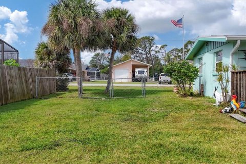 House in Englewood, Florida 2 bedrooms, 92.81 sq.m. № 1527720 - photo 16