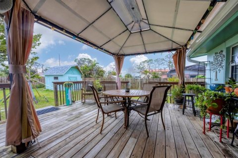 House in Englewood, Florida 2 bedrooms, 92.81 sq.m. № 1527720 - photo 2