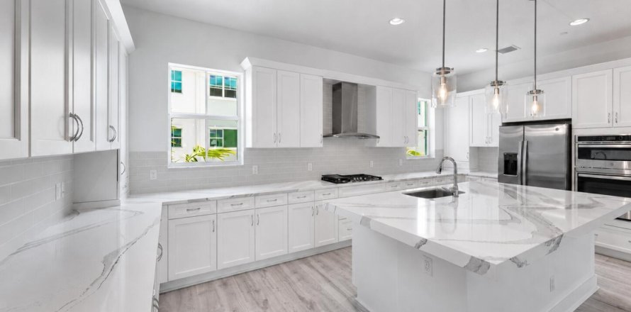 Townhouse in Palm Beach Gardens, Florida 3 bedrooms, 263.84 sq.m. № 2088192