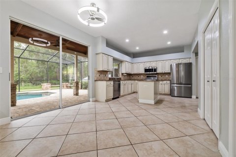 House in Odessa, Florida 5 bedrooms, 312.71 sq.m. № 2396208 - photo 15
