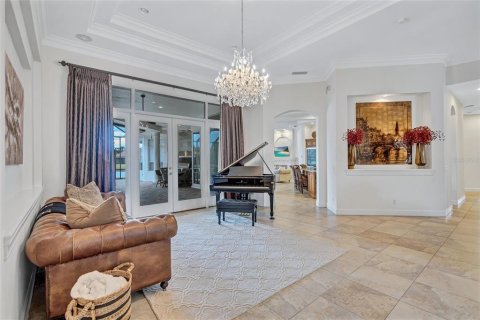 Villa ou maison à vendre à Tampa, Floride: 5 chambres, 460.98 m2 № 2221784 - photo 10