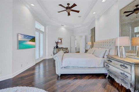 Villa ou maison à vendre à Tampa, Floride: 5 chambres, 460.98 m2 № 2221784 - photo 25