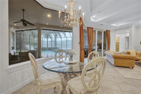 Villa ou maison à vendre à Tampa, Floride: 5 chambres, 460.98 m2 № 2221784 - photo 17