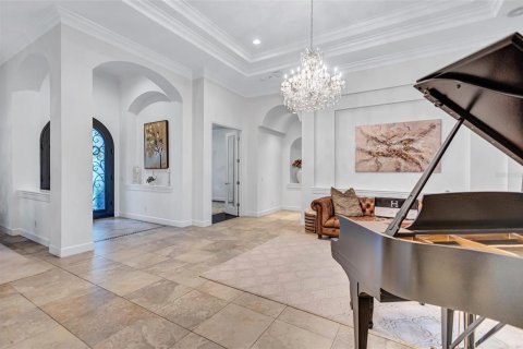 Villa ou maison à vendre à Tampa, Floride: 5 chambres, 460.98 m2 № 2221784 - photo 9