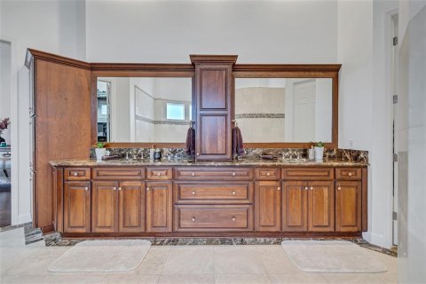Villa ou maison à vendre à Tampa, Floride: 5 chambres, 460.98 m2 № 2221784 - photo 27