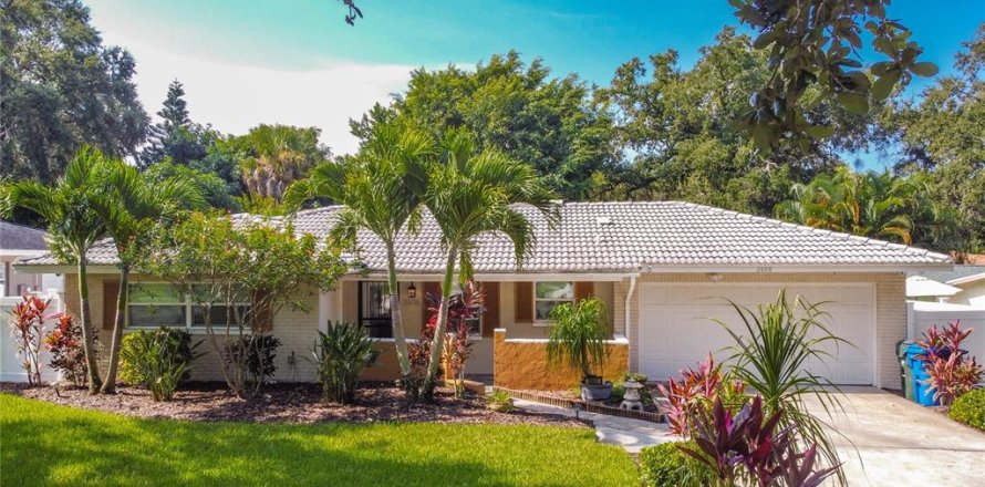 Villa ou maison à Largo, Floride 3 chambres, 136.47 m2 № 1910193