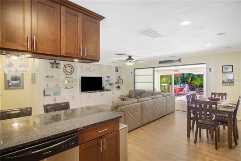 Villa ou maison à vendre à Largo, Floride: 3 chambres, 136.47 m2 № 1910193 - photo 15