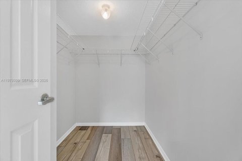 Condo in Boca Raton, Florida, 2 bedrooms  № 2043295 - photo 9