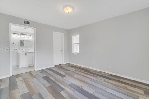 Condo in Boca Raton, Florida, 2 bedrooms  № 2043295 - photo 10