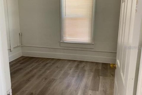Propiedad comercial en venta en Saint Petersburg, Florida, 359.72 m2 № 1609119 - foto 17