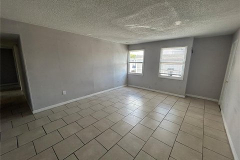Condo in Orlando, Florida, 3 bedrooms № 2109317 - photo 3