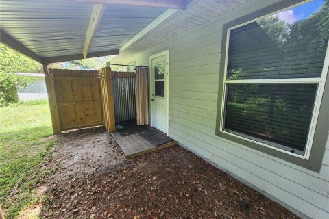 Villa ou maison à louer à New Smyrna Beach, Floride: 4 chambres, 114.64 m2 № 2386360 - photo 8