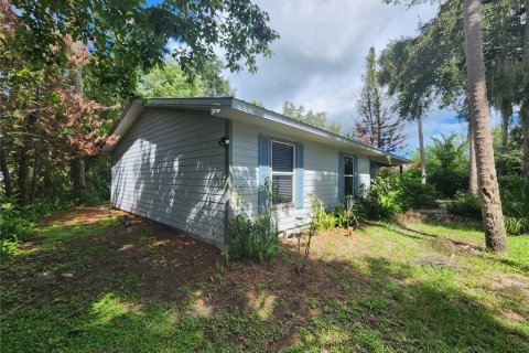 Villa ou maison à louer à New Smyrna Beach, Floride: 4 chambres, 114.64 m2 № 2386360 - photo 5