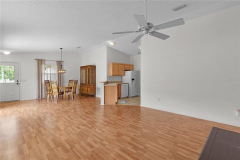 Casa en venta en The Villages, Florida, 2 dormitorios, 110.37 m2 № 1543249 - foto 9