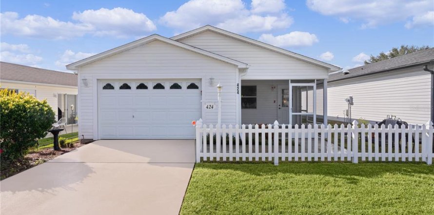 Casa en The Villages, Florida 2 dormitorios, 110.37 m2 № 1543249