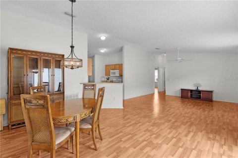 Casa en venta en The Villages, Florida, 2 dormitorios, 110.37 m2 № 1543249 - foto 15