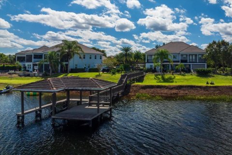House in Windermere, Florida 6 bedrooms, 459.4 sq.m. № 2425252 - photo 6