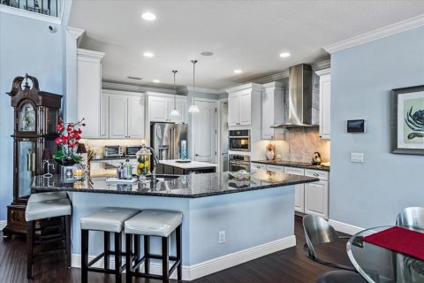 House in Windermere, Florida 6 bedrooms, 459.4 sq.m. № 2425252 - photo 28