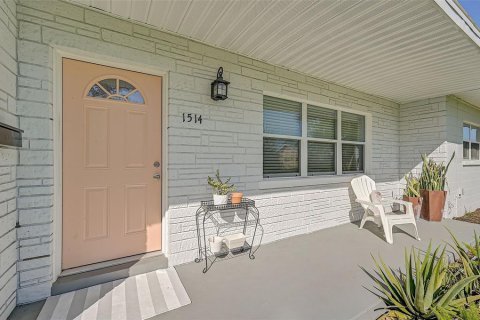 Casa en venta en Bradenton, Florida, 3 dormitorios, 138.98 m2 № 1870418 - foto 1