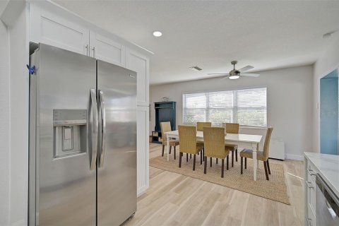 Casa en venta en Bradenton, Florida, 3 dormitorios, 138.98 m2 № 1870418 - foto 15