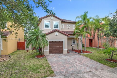 House in Homestead, Florida 3 bedrooms, 174.1 sq.m. № 1804320 - photo 1