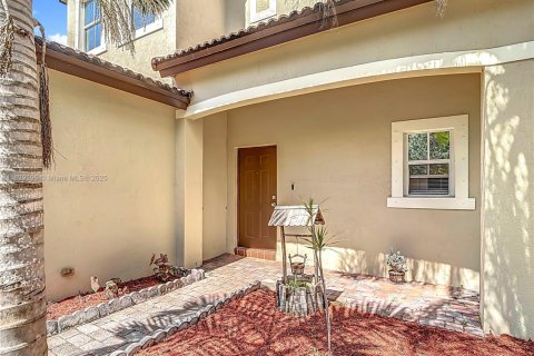 House in Homestead, Florida 3 bedrooms, 174.1 sq.m. № 1804320 - photo 5