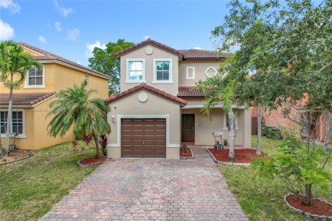 House in Homestead, Florida 3 bedrooms, 174.1 sq.m. № 1804320 - photo 2