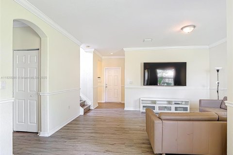 House in Homestead, Florida 3 bedrooms, 174.1 sq.m. № 1804320 - photo 10