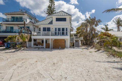 Villa ou maison à vendre à Holmes Beach, Floride: 8 chambres, 325.44 m2 № 1719186 - photo 4