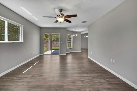 Casa en venta en Brooksville, Florida, 3 dormitorios, 154.78 m2 № 1902534 - foto 30