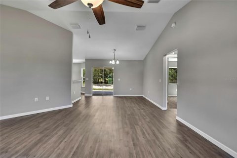 Casa en venta en Brooksville, Florida, 3 dormitorios, 154.78 m2 № 1902534 - foto 16
