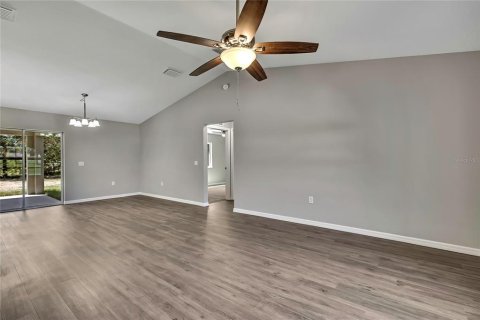 Casa en venta en Brooksville, Florida, 3 dormitorios, 154.78 m2 № 1902534 - foto 15