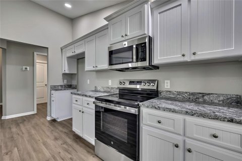 Casa en venta en Brooksville, Florida, 3 dormitorios, 154.78 m2 № 1902534 - foto 25