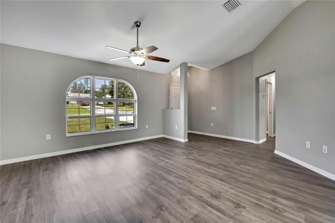 Casa en venta en Brooksville, Florida, 3 dormitorios, 154.78 m2 № 1902534 - foto 13