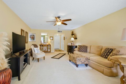 Copropriété à vendre à Delray Beach, Floride: 2 chambres, 96.99 m2 № 2181017 - photo 3