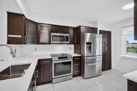 Copropriété à vendre à Delray Beach, Floride: 2 chambres, 129.32 m2 № 2402051 - photo 4