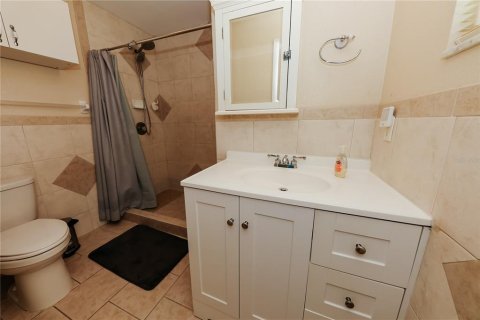 House in Bradenton, Florida 3 bedrooms, 128.76 sq.m. № 2134763 - photo 25