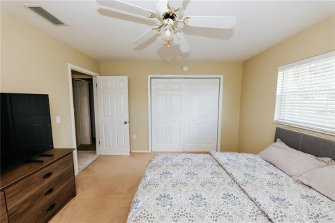 House in Bradenton, Florida 3 bedrooms, 128.76 sq.m. № 2134763 - photo 16