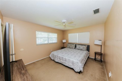 House in Bradenton, Florida 3 bedrooms, 128.76 sq.m. № 2134763 - photo 20