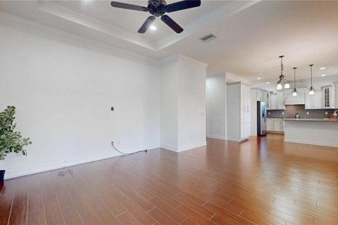 Villa ou maison à vendre à Tampa, Floride: 4 chambres, 249.54 m2 № 1677604 - photo 6