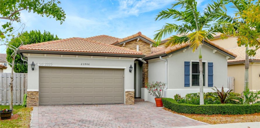 Villa ou maison à Homestead, Floride 4 chambres, 185.06 m2 № 1971652