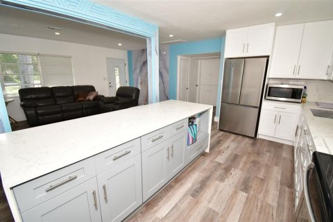 Villa ou maison à vendre à Seminole, Floride: 3 chambres, 139.07 m2 № 1787556 - photo 9