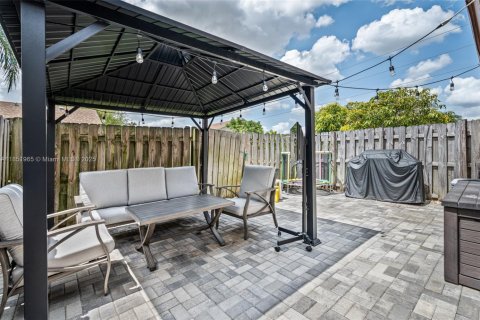 Casa en venta en Sunrise, Florida, 3 dormitorios, 123.56 m2 № 1872423 - foto 16