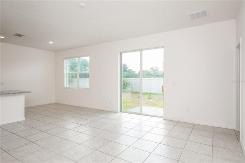 Casa en alquiler en Haines City, Florida, 3 dormitorios, 142.23 m2 № 1876828 - foto 8